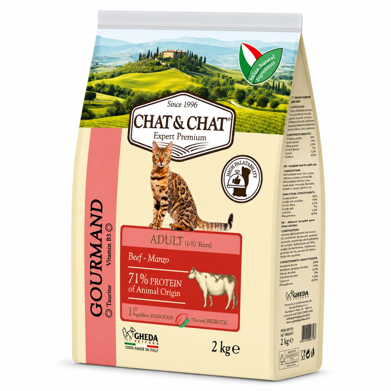a 2KG bag of Chat&Chat Gourmand Beef for adult cat on white background